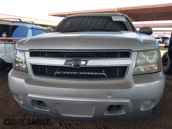 2011 Chevrolet Tahoe LS with VIN 1GNSCAE02BR181767, listed as a IAAI auction lot 42078569 with 212,857 mi miles and . Bid and sale history available at DreamBid. Image 12.