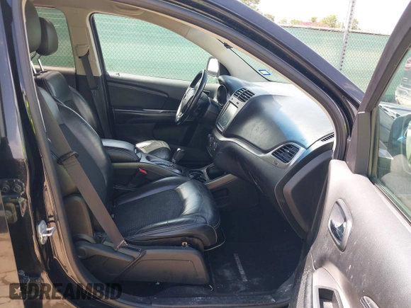2016 Dodge Journey Crossroad z VIN 3C4PDCGB7GT170865, wystawiony jako IAAI lot #42556832 z przebiegiem 130 164 mil mil oraz . Historia ofert i sprzedaży dostępna na DreamBid. Obrazek 5.