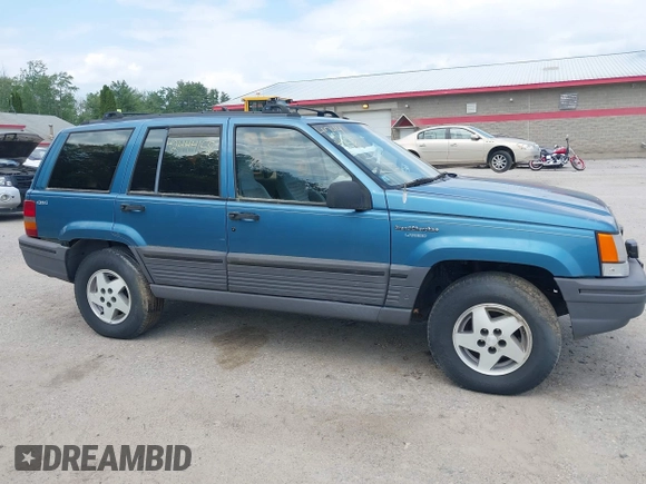 1994 Jeep Grand Cherokee Laredo с VIN 1J4GZ58S4RC330351, выставлен на аукционе IAAI как лот 42444158 с пробегом 186 528 миль миль и . История ставок и продаж доступна на DreamBid. Изображение 14.