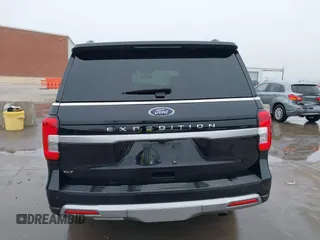 2023 Ford Expedition XLT with VIN 1FMJU1H86PEA14891, listed as a IAAI auction lot 41514898 with 56,592 mi miles. Bid and sale history available at carsss.com. Image 17.