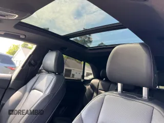 2019 Audi Q8 Prestige z VIN WA1CVAF10KD011090, wystawiony jako Copart lot #57176765 z przebiegiem 87 992 mil mil oraz Tytuł czysty. Historia ofert i sprzedaży dostępna na DreamBid. Obrazek 9.