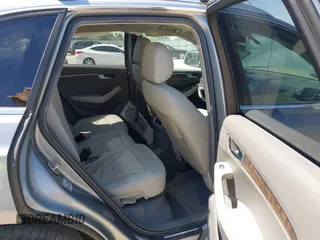 2010 Audi Q5 Premium Plus with VIN WA1LKAFP6AA102894, listed as a IAAI auction lot 42313470 with 235,340 mi miles and . Bid and sale history available at DreamBid. Image 8.