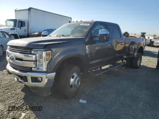 2019 Ford F-350 XL z VIN 1FT8W3DT7KEE38799, wystawiony jako Copart lot #87450134 z przebiegiem 36 711 mil mil oraz Szkody całkowita. Historia ofert i sprzedaży dostępna na DreamBid. Obrazek 1.