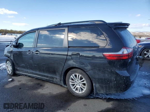 2017 Toyota Sienna XLE Auto Access Seat with VIN 5TDYZ3DC7HS867483, listed as a Copart auction lot 43796085 with 79,255 mi miles and Non Repairable. Bid and sale history available at DreamBid. Image 2.