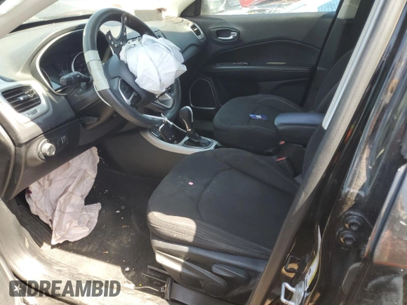 2018 Jeep Compass Sport with VIN 3C4NJCAB7JT369169, listed as a Copart auction lot 62609335 with 148,398 mi miles and Salvage title. Bid and sale history available at DreamBid. Image 7.