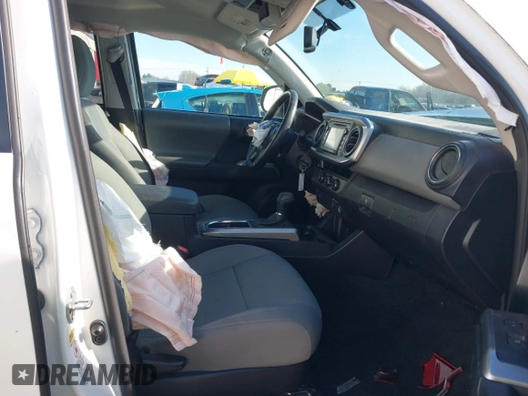 2017 Toyota Tacoma SR5 with VIN 3TMAZ5CN3HM045330, listed as a IAAI auction lot 41371012 with 20,170 mi miles and . Bid and sale history available at DreamBid. Image 5.