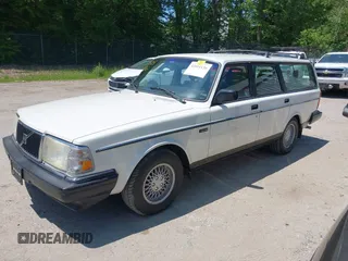 1993 Volvo 240 с VIN YV1AW8803P1949546, выставлен на аукционе IAAI как лот 42411136 с пробегом 225 859 миль миль и . История ставок и продаж доступна на DreamBid. Изображение 12.