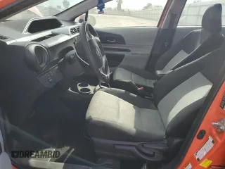 2012 Toyota Prius One z VIN JTDKDTB30C1001752, wystawiony jako Copart lot #50956045 z przebiegiem 186 736 mil mil oraz Szkoda całkowita • Salvage title. Historia ofert i sprzedaży dostępna na DreamBid. Obrazek 7.