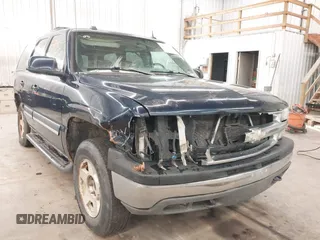 2005 Chevrolet Tahoe LS z VIN 1GNEK13T05J152302, wystawiony jako IAAI lot #42308549 z przebiegiem 287 261 mil mil oraz . Historia ofert i sprzedaży dostępna na DreamBid. Obrazek 1.