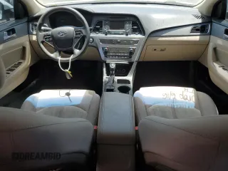 2016 Hyundai Sonata Hybrid SE with VIN KMHE24L14GA034518, listed as a Copart auction lot 59951803 with 0 mi miles. Bid and sale history available at carsss.com. Image 8.
