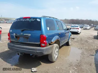 2005 Dodge Durango SXT with VIN 1D4HB38N75F600164, listed as a IAAI auction lot 42016390 with 182,722 mi miles. Bid and sale history available at carsss.com. Image 4.