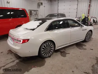 2017 Lincoln Continental Black Label with VIN 1LN6L9BC9H5637539, listed as a IAAI auction lot 41516006 with 163,223 mi miles. Bid and sale history available at carsss.com. Image 4.