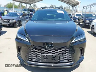 2024 Lexus RX 350 z VIN 2T2BAMBAXRC039633, wystawiony jako IAAI lot #42028871 z przebiegiem 2 668 mil mil oraz . Historia ofert i sprzedaży dostępna na DreamBid. Obrazek 12.