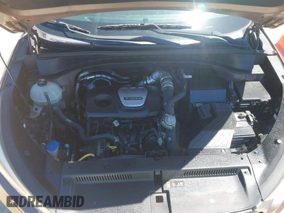 2016 Hyundai Tucson Sport with VIN KM8J33A29GU054909, listed as a IAAI auction lot 41835688 with 90,751 mi miles. Bid and sale history available at carsss.com. Image 10.