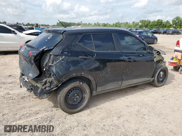 2018 Nissan Kicks S with VIN 3N1CP5CU0JL535244, listed as a Copart auction lot 63816985 with 129,271 mi miles and Salvage title. Bid and sale history available at DreamBid. Image 3.