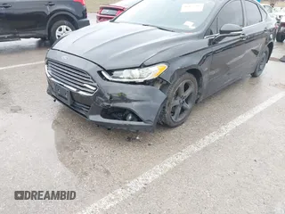 2013 Ford Fusion SE with VIN 3FA6P0HR0DR149724, listed as a IAAI auction lot 41475766 with 132,867 mi miles. Bid and sale history available at carsss.com. Image 6.