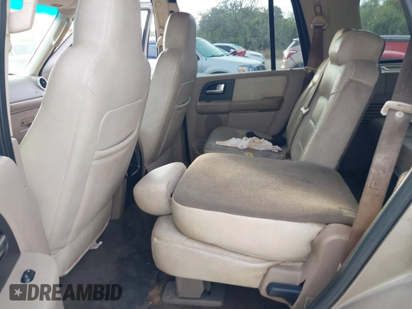 2003 Ford Expedition Special Service z VIN 1FMRU15W53LA44296, wystawiony jako IAAI lot #41084481 z przebiegiem Nie podano mil oraz . Historia ofert i sprzedaży dostępna na DreamBid. Obrazek 8.