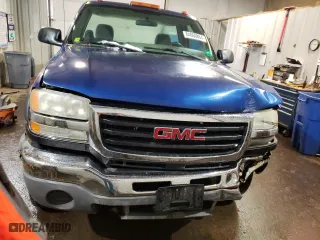 2004 GMC Sierra 2500HD Classic Work Truck with VIN 1GTHK24U54E145422, listed as a Copart auction lot 84060864 with 79,971 mi miles and Salvage Title. Bid and sale history available at carsss.com. Image 5.