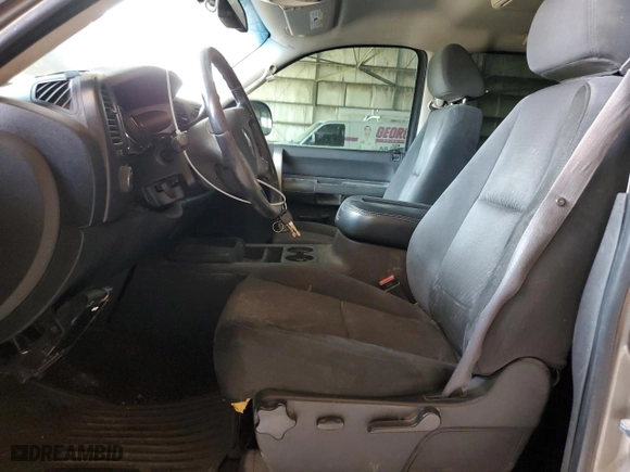 2007 Chevrolet Silverado 1500 LTZ with VIN 2GCFK13Y471505534, listed as a Copart auction lot 64821524 with 215,107 mi miles and Salvage Title. Bid and sale history available at carsss.com. Image 7.