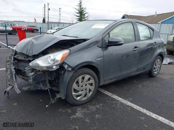 2015 Toyota Prius c One with VIN JTDKDTB35F1098595, listed as a IAAI auction lot 41493278 with 170,043 mi miles. Bid and sale history available at carsss.com. Image 21.