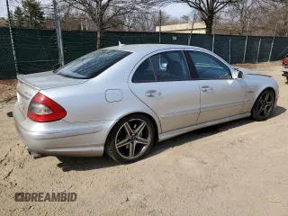 2007 Mercedes-Benz E 63 AMG with VIN WDBUF77X67B040480, listed as a Copart auction lot 47549575 with 206,402 mi miles and Salvage Title. Bid and sale history available at carsss.com. Image 3.