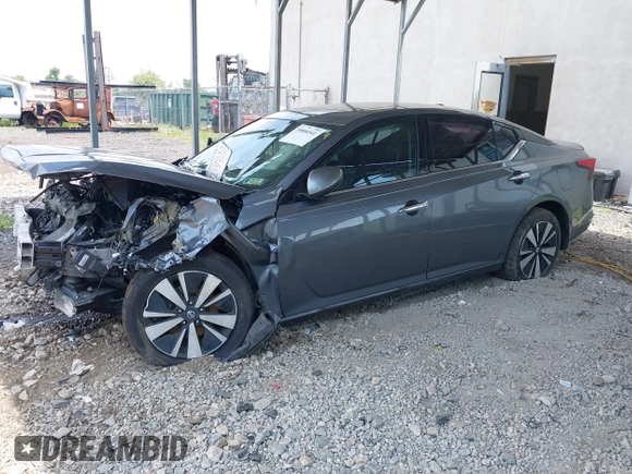 2019 Nissan Altima SL with VIN 1N4BL4EW9KC133318, listed as a IAAI auction lot 39806541 with 34,420 mi miles and . Bid and sale history available at DreamBid. Image 23.