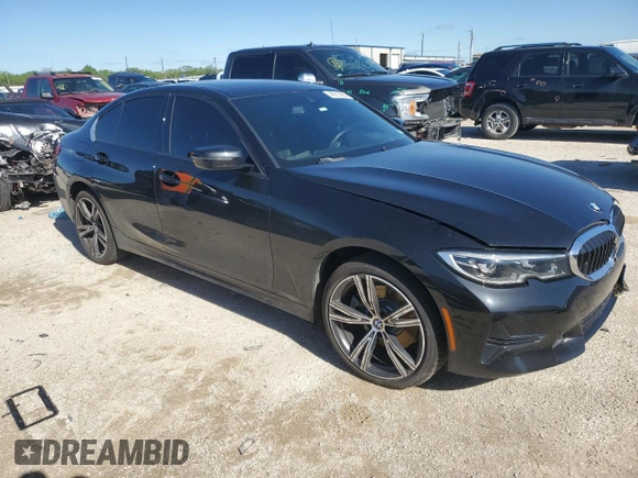 2021 BMW 3 Series 330i xDrive with VIN WBA5R7C02MFK43728, listed as a Copart auction lot 49215604 with 25,903 mi miles. Bid and sale history available at carsss.com. Image 4.