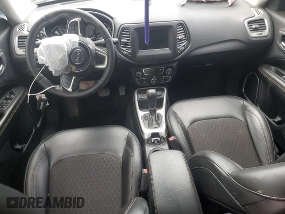 2018 Jeep Compass Latitude with VIN 3C4NJCBB3JT134038, listed as a Copart auction lot 57570015 with 72,610 mi miles and Salvage title. Bid and sale history available at DreamBid. Image 8.