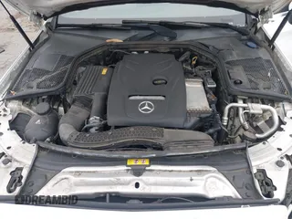 2018 Mercedes-Benz C 300 with VIN WDDWJ4JB2JF660253, listed as a IAAI auction lot 42421185 with 142,828 mi miles and . Bid and sale history available at DreamBid. Image 10.
