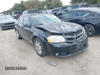 2008 Dodge Avenger SXT z VIN 1B3LC56K78N255089, wystawiony jako IAAI lot #40740543 z przebiegiem 209 154 mil mil oraz . Historia ofert i sprzedaży dostępna na DreamBid. Obrazek 1.
