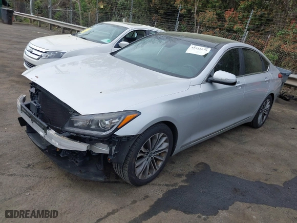 2015 Hyundai Genesis 3.8L with VIN KMHGN4JE0FU071407, listed as a IAAI auction lot 41922279 with 159,146 mi miles. Bid and sale history available at carsss.com. Image 20.