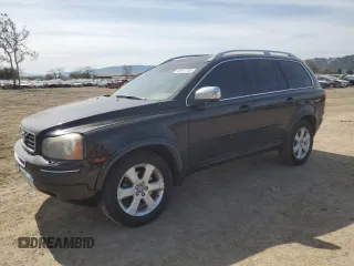 2013 Volvo XC90 Premier Plus with VIN YV4952CY5D1653782, listed as a Copart auction lot 48597735 with 122,642 mi miles and Salvage title. Bid and sale history available at DreamBid. Image 1.