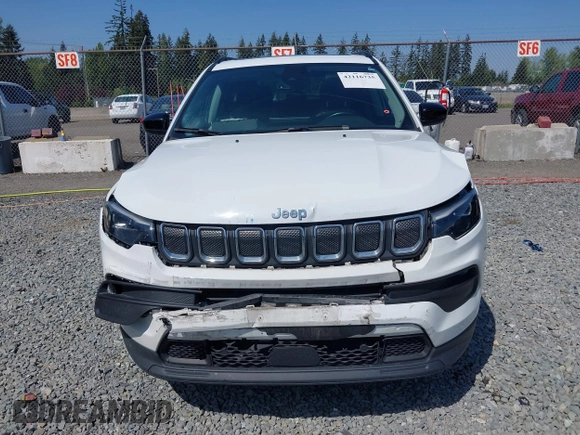 2022 Jeep Compass Latitude Lux with VIN 3C4NJDFB6NT164933, listed as a IAAI auction lot 42116735 with 55,397 mi miles and . Bid and sale history available at DreamBid. Image 6.