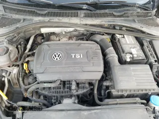 2020 Volkswagen Jetta GLI S z VIN 3VW6T7BUXLM057668, wystawiony jako Copart lot #49791945 z przebiegiem 96 606 mil mil oraz Szkoda całkowita • Salvage title. Historia ofert i sprzedaży dostępna na DreamBid. Obrazek 11.