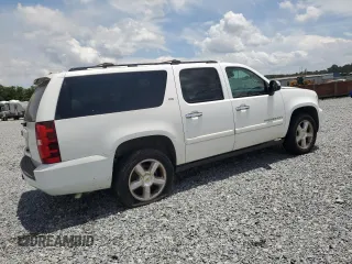 2008 Chevrolet Suburban LTZ with VIN 1GNFC16J18R119052, listed as a Copart auction lot 58657595 with 380,363 mi miles and Clean title. Bid and sale history available at DreamBid. Image 3.