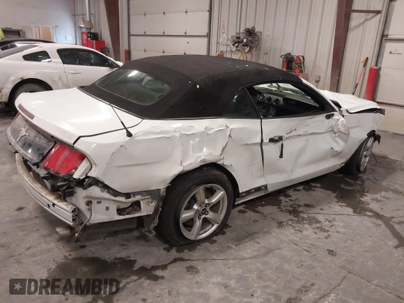 2016 Ford Mustang V6 with VIN 1FATP8EM3G5280017, listed as a IAAI auction lot 41608143 with 124,592 mi miles and . Bid and sale history available at DreamBid. Image 4.