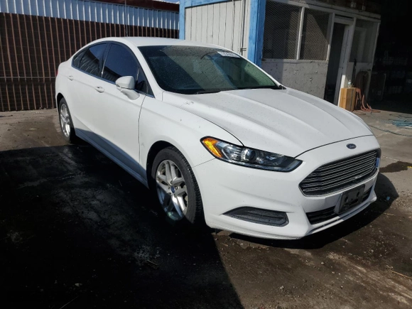 2016 Ford Fusion SE with VIN 3FA6P0H76GR251175, listed as a Copart auction lot 66433704 with 109,798 mi miles and Clean Title. Bid and sale history available at carsss.com. Image 4.