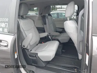 2022 Toyota Sienna LE z VIN 5TDKRKEC1NS099302, wystawiony jako IAAI lot #42243486 z przebiegiem 209 339 mil mil oraz . Historia ofert i sprzedaży dostępna na DreamBid. Obrazek 8.