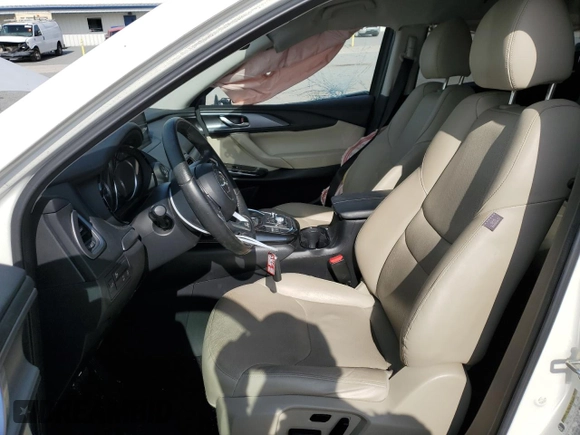 2016 Mazda CX-9 Touring with VIN JM3TCACY5G0100687, listed as a Copart auction lot 47082605 with 42,311 mi miles and Salvage Title. Bid and sale history available at DreamBid. Image 7.