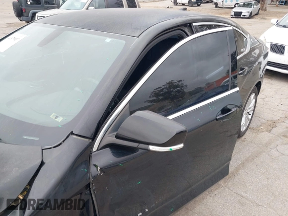 2017 Chevrolet Impala LT with VIN 1G1105SAXHU178101, listed as a IAAI auction lot 41879917 with 151,159 mi miles and . Bid and sale history available at DreamBid. Image 17.