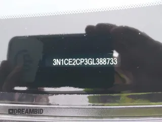 2016 Nissan Note S z VIN 3N1CE2CP3GL388733, wystawiony jako IAAI lot #41140316 z przebiegiem 59 989 mil mil oraz . Historia ofert i sprzedaży dostępna na DreamBid. Obrazek 9.