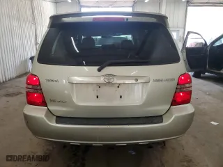 2003 Toyota Highlander with VIN JTEHF21A130121205, listed as a Copart auction lot 49322465 with 194,266 mi miles and Salvage Title. Bid and sale history available at carsss.com. Image 6.