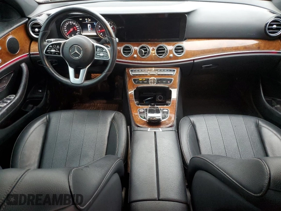 2019 Mercedes-Benz E 300 z VIN WDDZF4JB4KA574519, wystawiony jako Copart lot #42816585 z przebiegiem 75 607 mil mil oraz Szkoda całkowita • Salvage title. Historia ofert i sprzedaży dostępna na DreamBid. Obrazek 8.