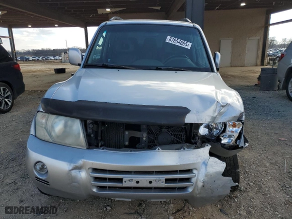 2005 Mitsubishi Montero LTD with VIN JA4MW51S15J004020, listed as a Copart auction lot 87854685 with 240549 miles and Salvage Title. Bid and sale history available at carsss.com. Image 5.
