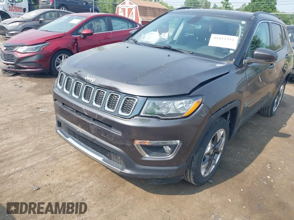 2019 Jeep Compass High Altitude z VIN 3C4NJDCB0KT817868, wystawiony jako IAAI lot #42412551 z przebiegiem 32 916 mil mil oraz . Historia ofert i sprzedaży dostępna na DreamBid. Obrazek 6.