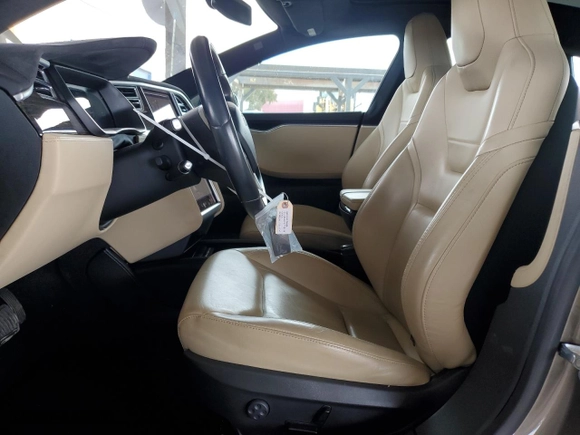 2015 Tesla Model S 85D with VIN 5YJSA1E20FF118310, listed as a Copart auction lot 47435745 with 84856 miles and Salvage Title. Bid and sale history available at carsss.com. Image 7.