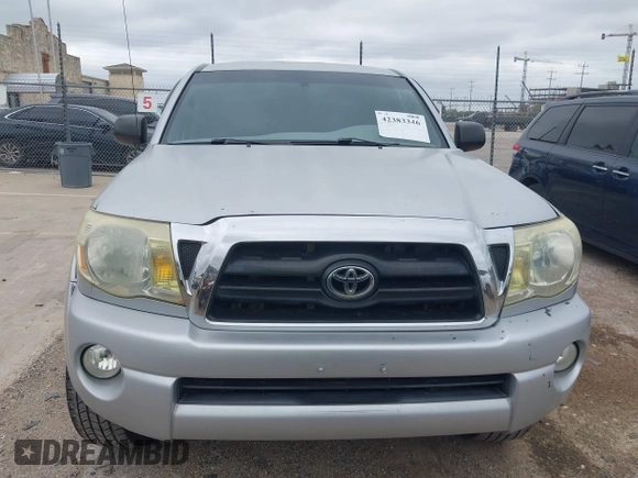 2007 Toyota Tacoma PreRunner z VIN 3TMJU62N37M033683, wystawiony jako IAAI lot #42383346 z przebiegiem 138 683 mil mil oraz . Historia ofert i sprzedaży dostępna na DreamBid. Obrazek 12.