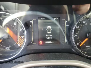 2015 Jeep Cherokee Latitude with VIN 1C4PJMCS4FW778081, listed as a Copart auction lot 48952285 with 184,999 mi miles and Salvage Title. Bid and sale history available at carsss.com. Image 9.