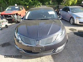 2014 Lincoln MKZ Hybrid z VIN 3LN6L2LU6ER803720, wystawiony jako IAAI lot #42560627 z przebiegiem 120 795 mil mil oraz . Historia ofert i sprzedaży dostępna na DreamBid. Obrazek 12.