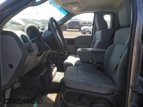 2004 Ford F-150 XL with VIN 1FTRF14W44NC23841, listed as a Copart auction lot 43536725 with 189,783 mi miles and Salvage title. Bid and sale history available at DreamBid. Image 7.
